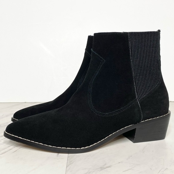 Donald Pliner Gazzi Black Bootie 6M - Picture 1 of 14